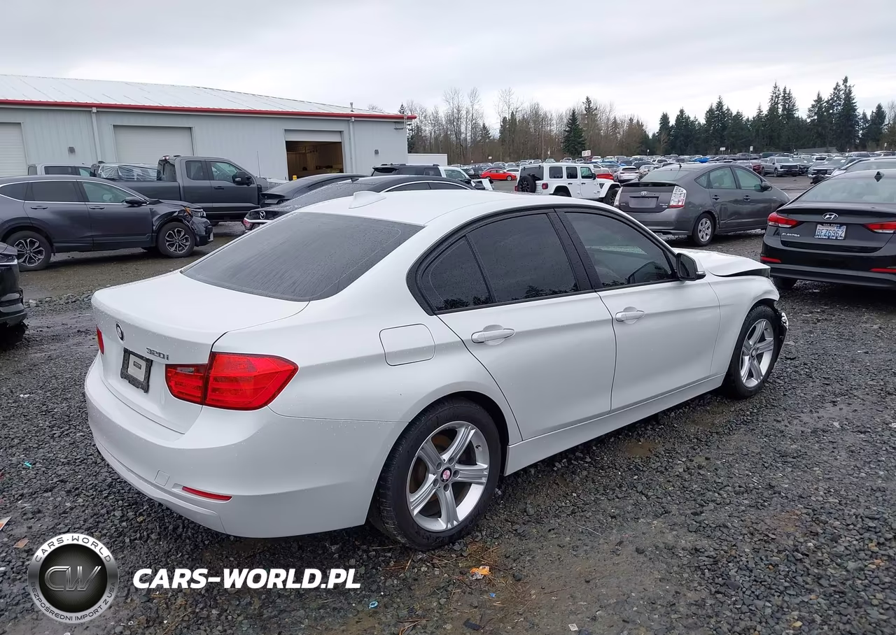 2013 BMW 320I VIN:WBA3B1C51DF462412 - 4