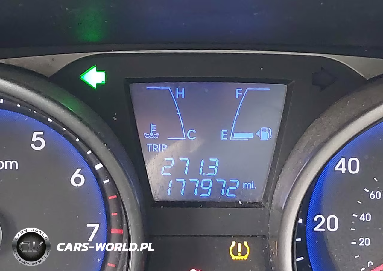 2011 Hyundai Tucson Gls VIN:KM8JU3AC9BU205620 - 16