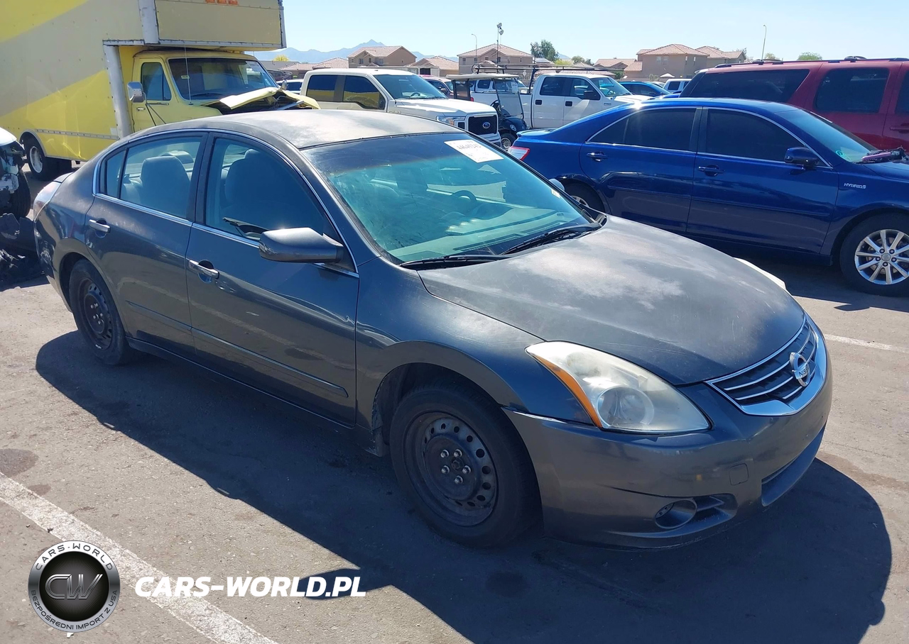 2011 Nissan Altima Base