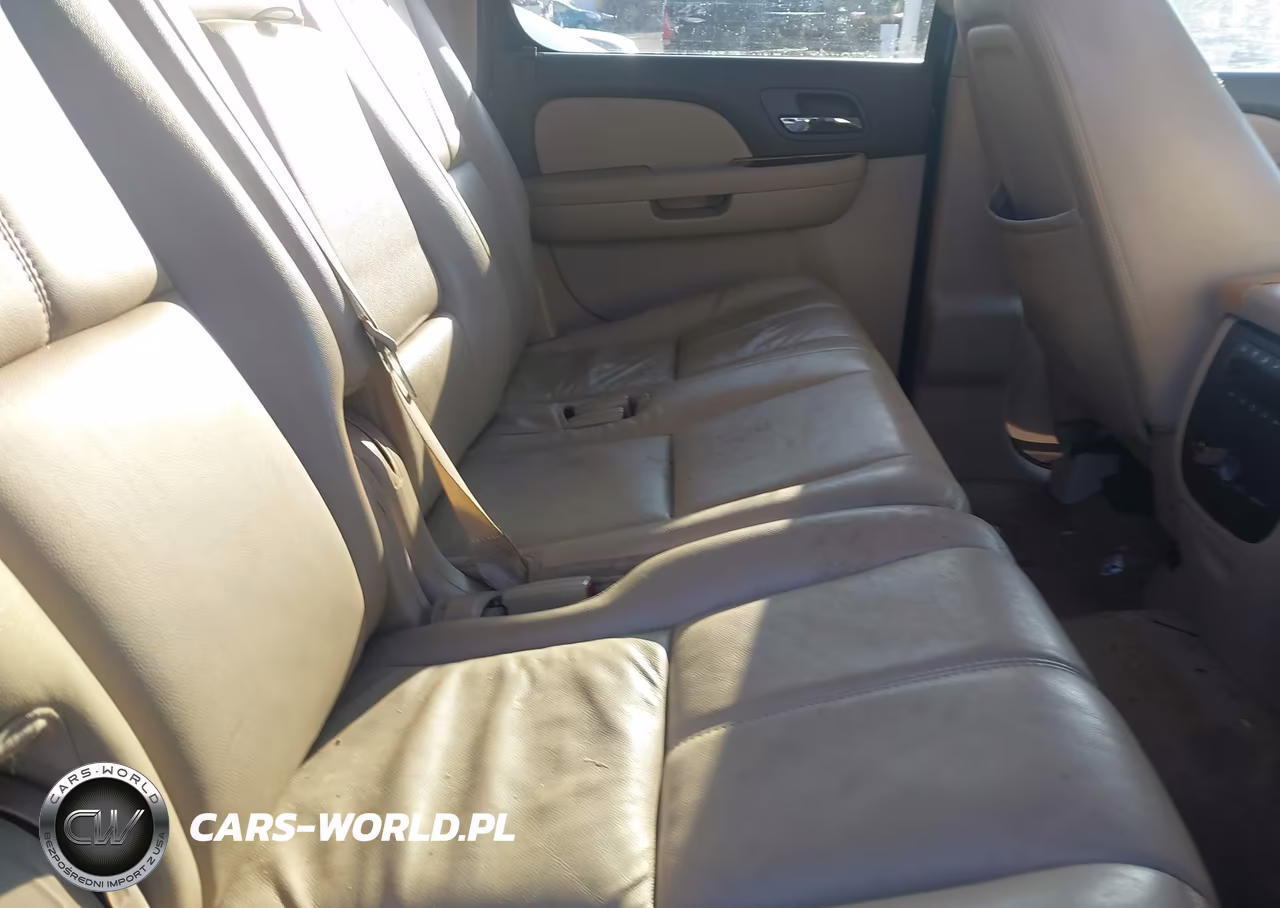 2014 Chevrolet Suburban 1500 Lt VIN:1GNSKJE71ER210406 - 8