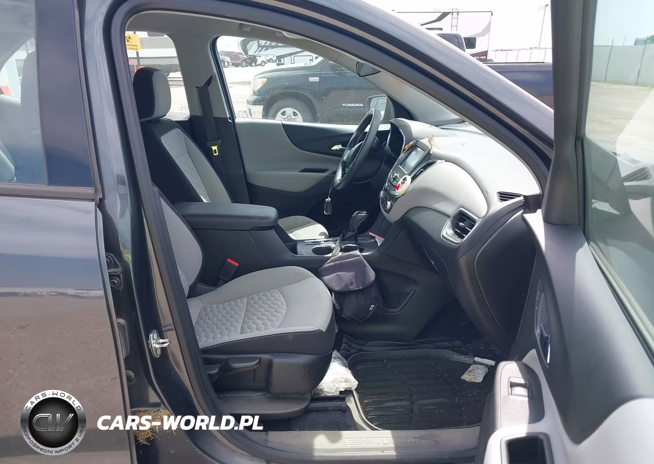 2018 Chevrolet Equinox Ls VIN:3GNAXHEV8JS553533 - 5