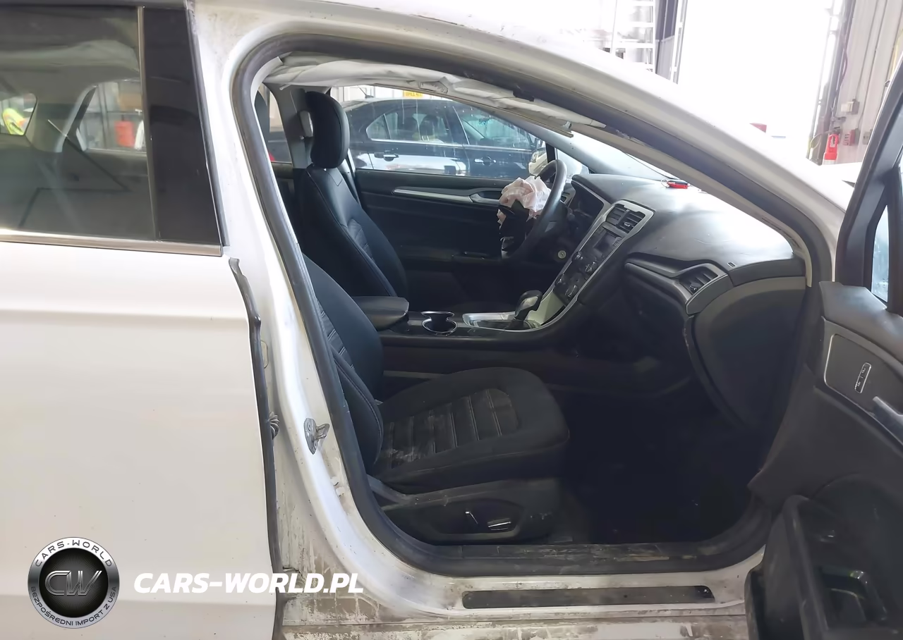 2016 Ford Fusion Se VIN:3FA6P0H71GR220240 - 5