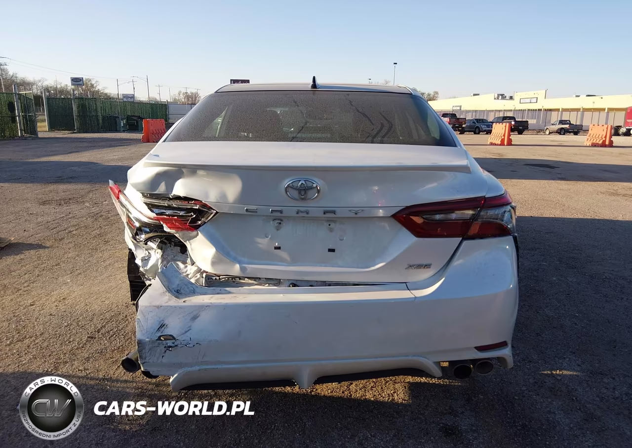 2021 Toyota Camry Xse VIN:4T1K61AK3MU582456 - 16