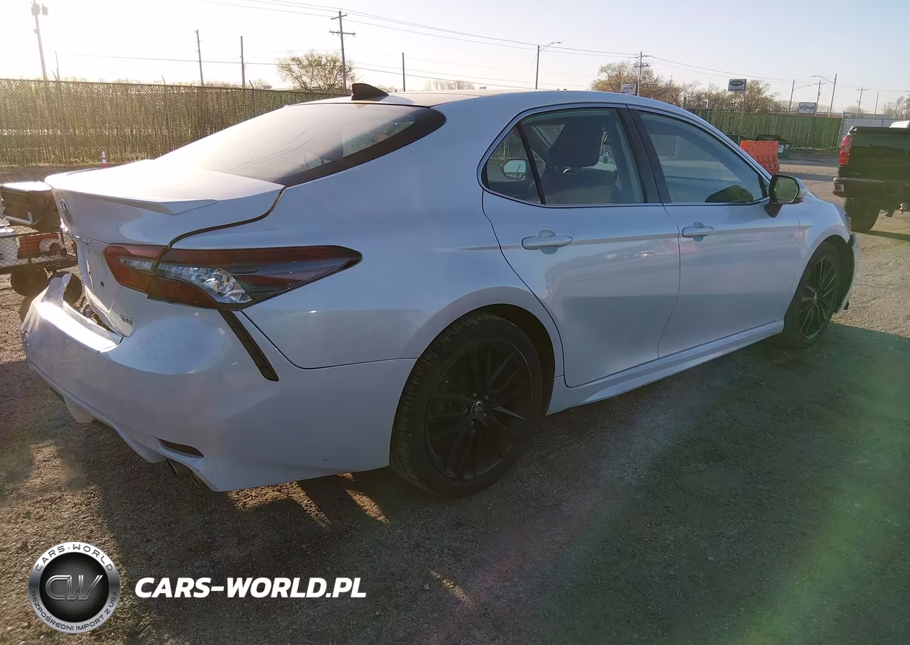 2021 Toyota Camry Xse VIN:4T1K61AK3MU582456 - 4