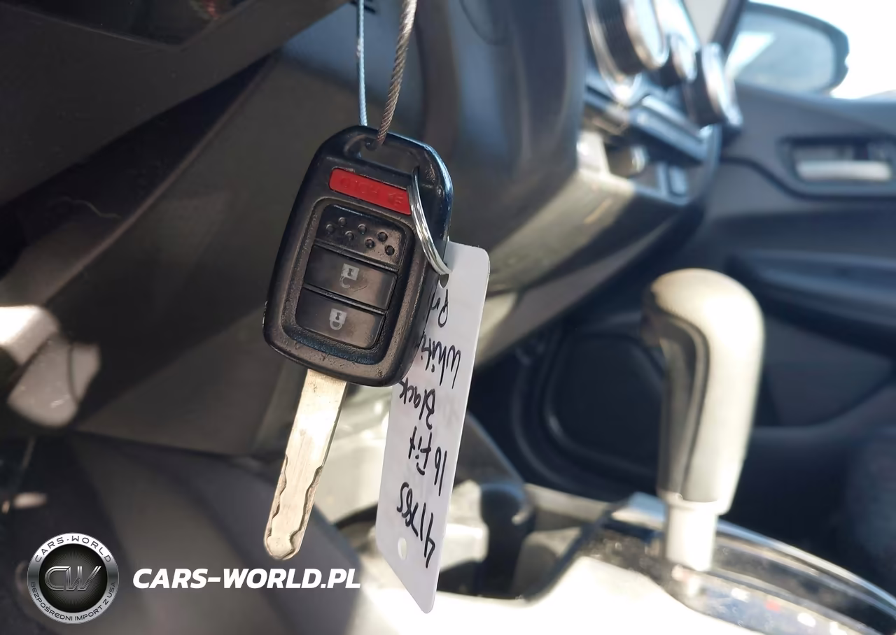 2016 Honda Fit Lx VIN:JHMGK5H53GX028123 - 11