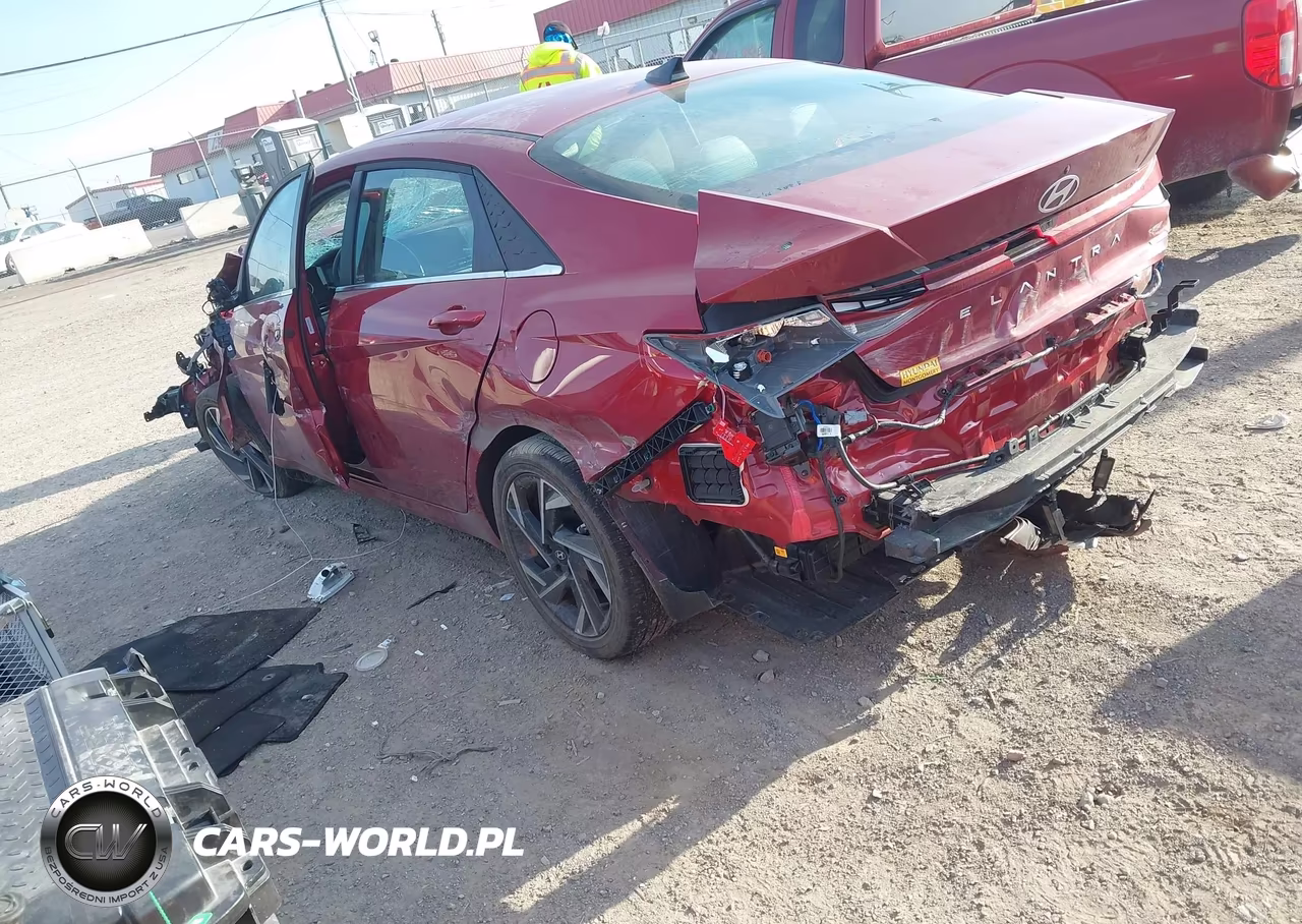 2025 Hyundai Elantra Hybrid Limited VIN:KMHLN4DJ8SU148008 - 3