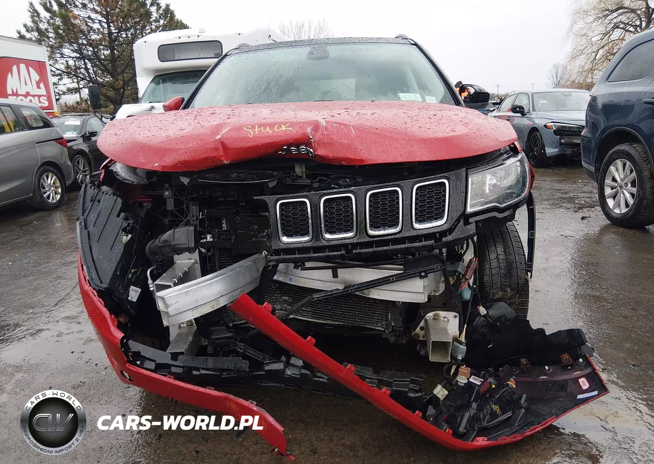 2018 Jeep Compass Limited 4X4 VIN:3C4NJDCB5JT116869 - 6