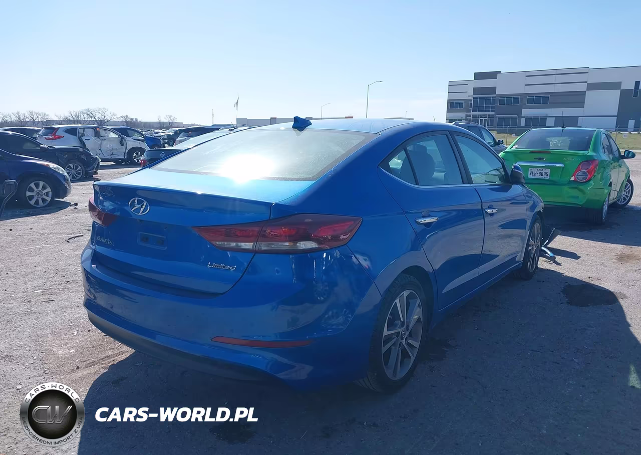 2017 Hyundai Elantra Limited VIN:5NPD84LF8HH045414 - 4