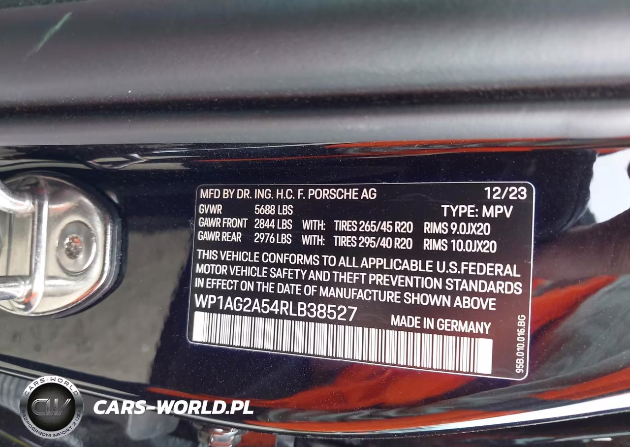 2024 Porsche Macan S VIN:WP1AG2A54RLB38527 - 9