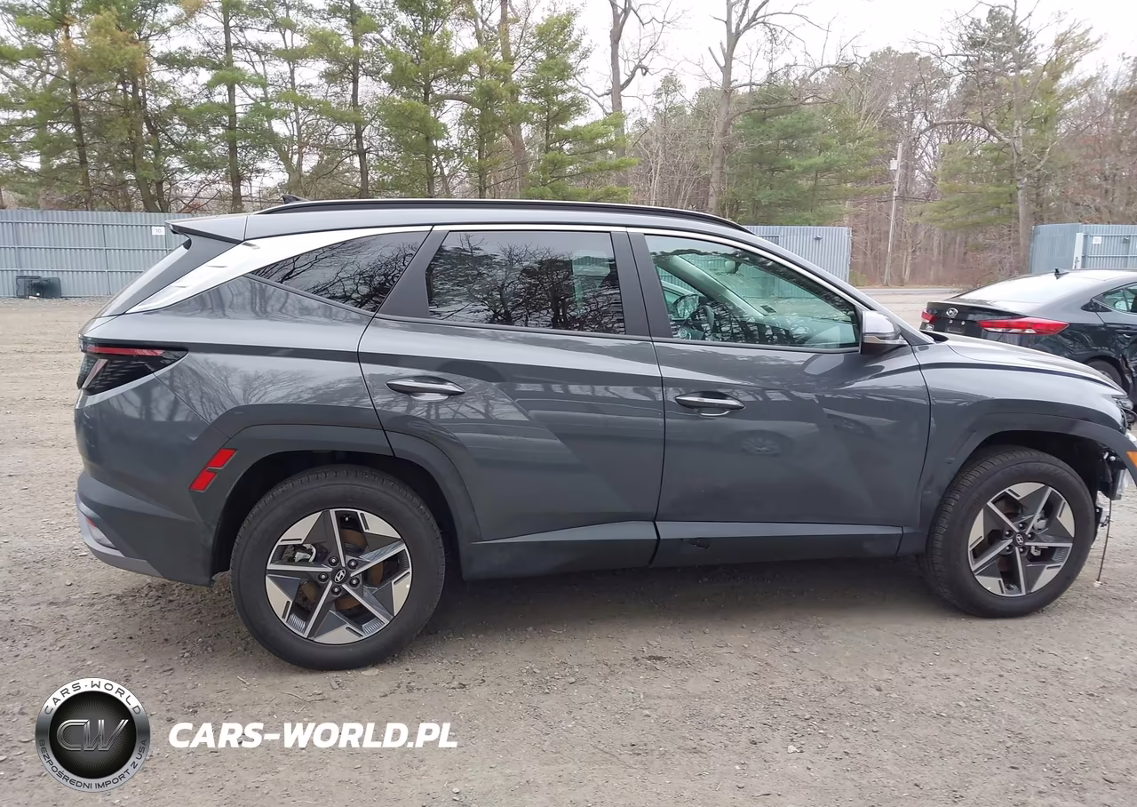 2026 Hyundai Tucson Sel Premium VIN:5NMJCCDEXTH625139 - 13