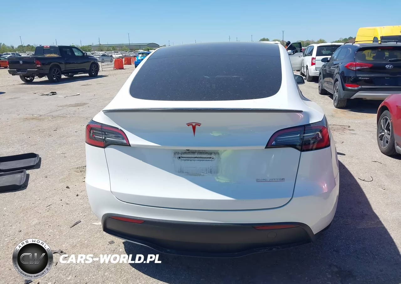 2023 Tesla Model Y Performance Dual Motor All-Wheel Drive VIN:7SAYGDEFXPF701775 - 15