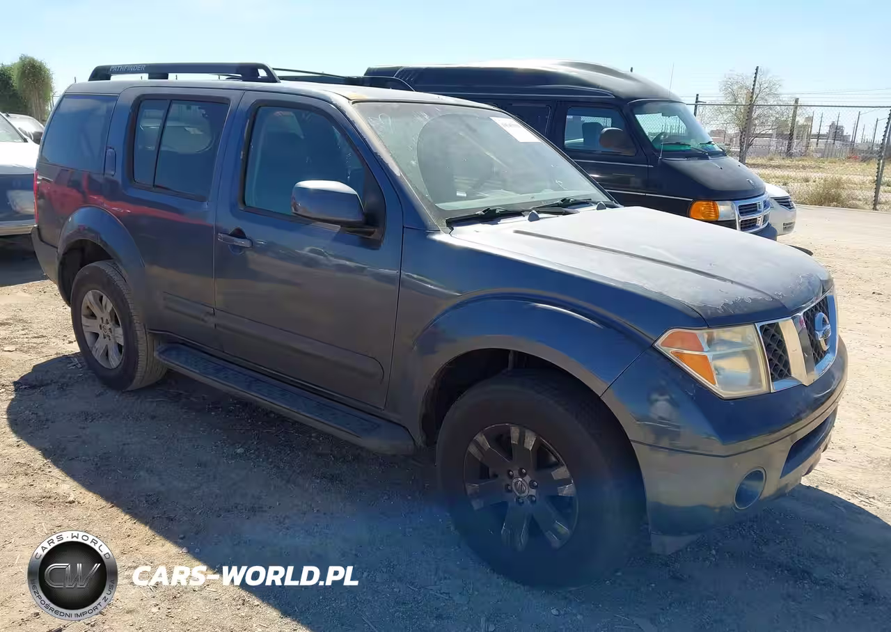 2006 Nissan Pathfinder Le