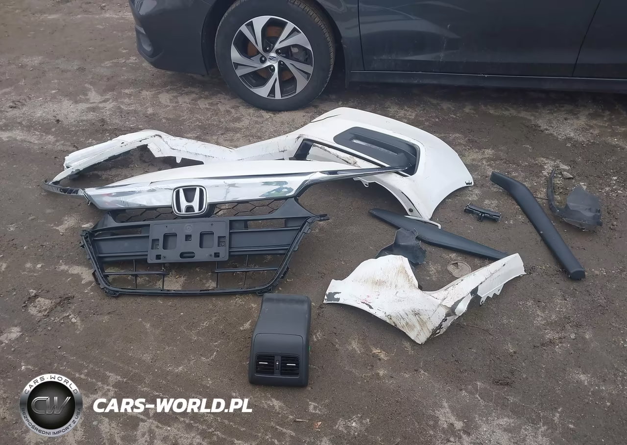 2018 Honda Accord Touring VIN:1HGCV1F98JA025591 - 12