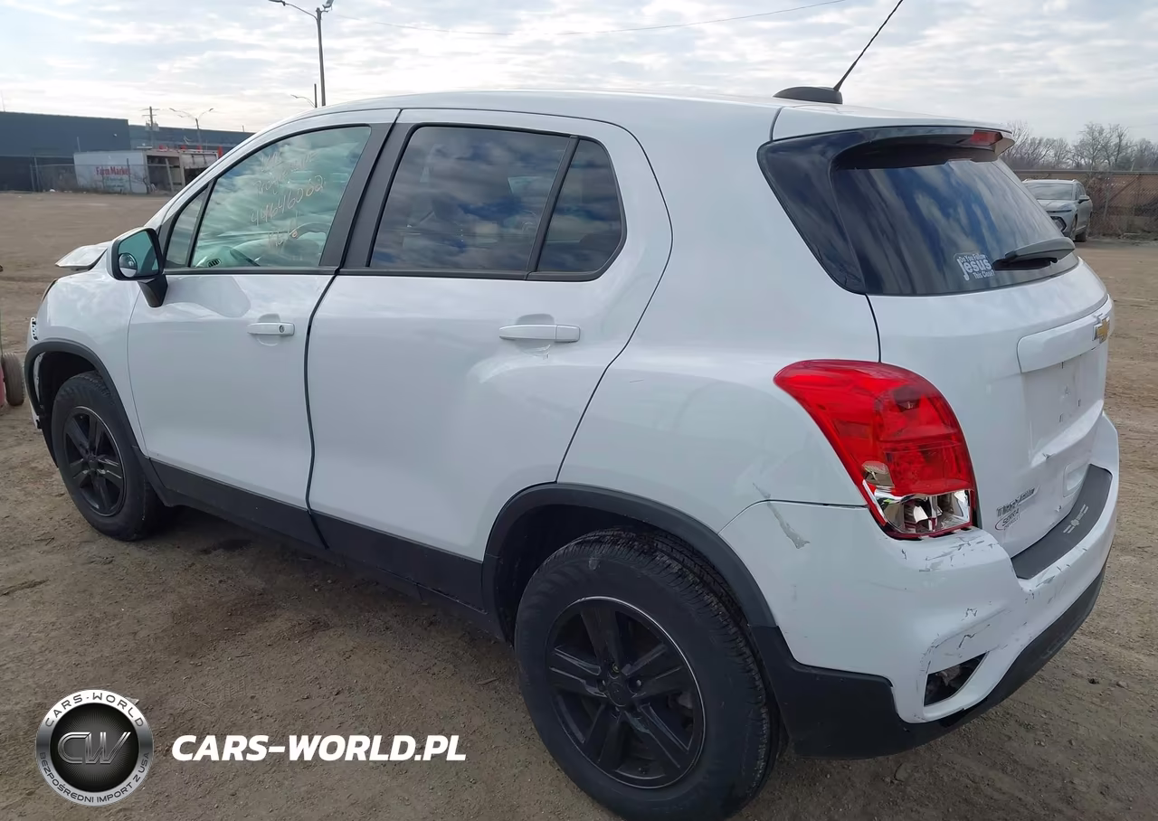 2022 Chevrolet Trax Awd Ls VIN:KL7CJNSMXNB515457 - 3