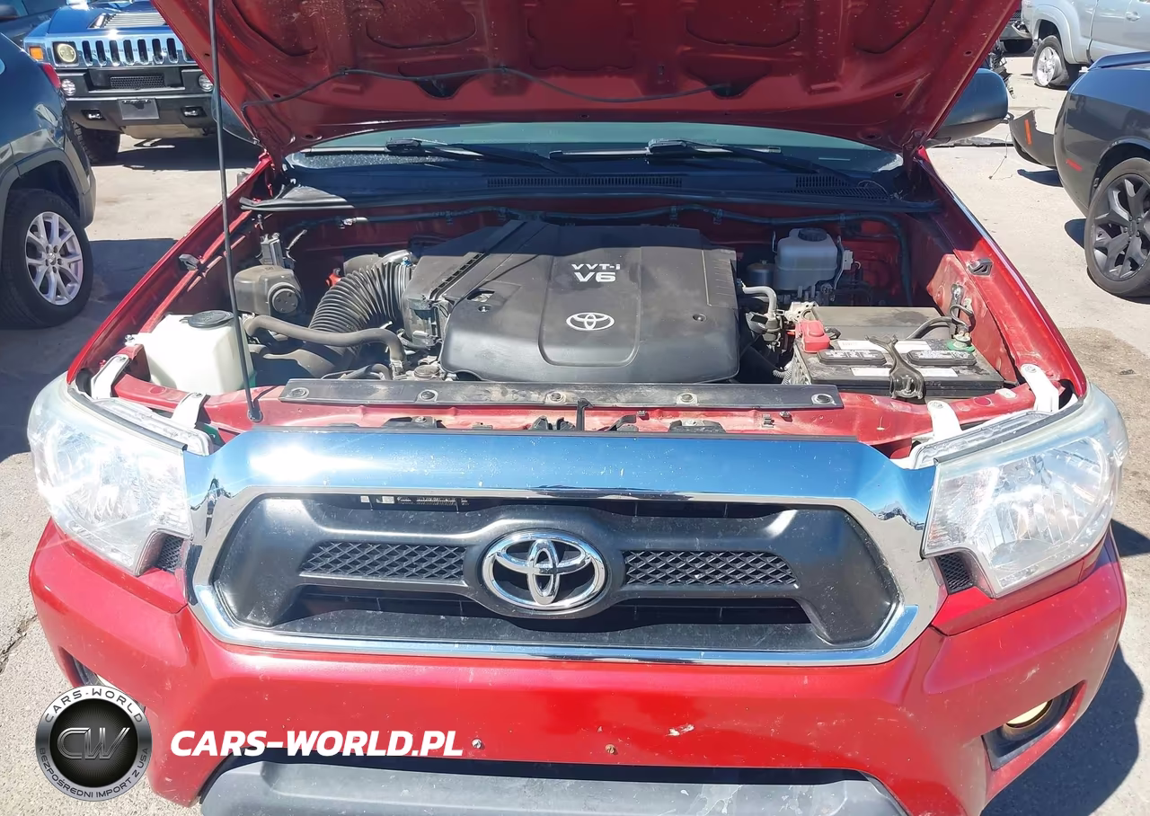 2015 Toyota Tacoma Base V6 VIN:5TFUU4EN0FX116929 - 10