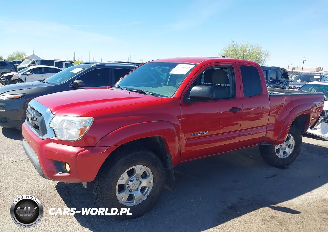 2015 Toyota Tacoma Base V6 VIN:5TFUU4EN0FX116929 - 14