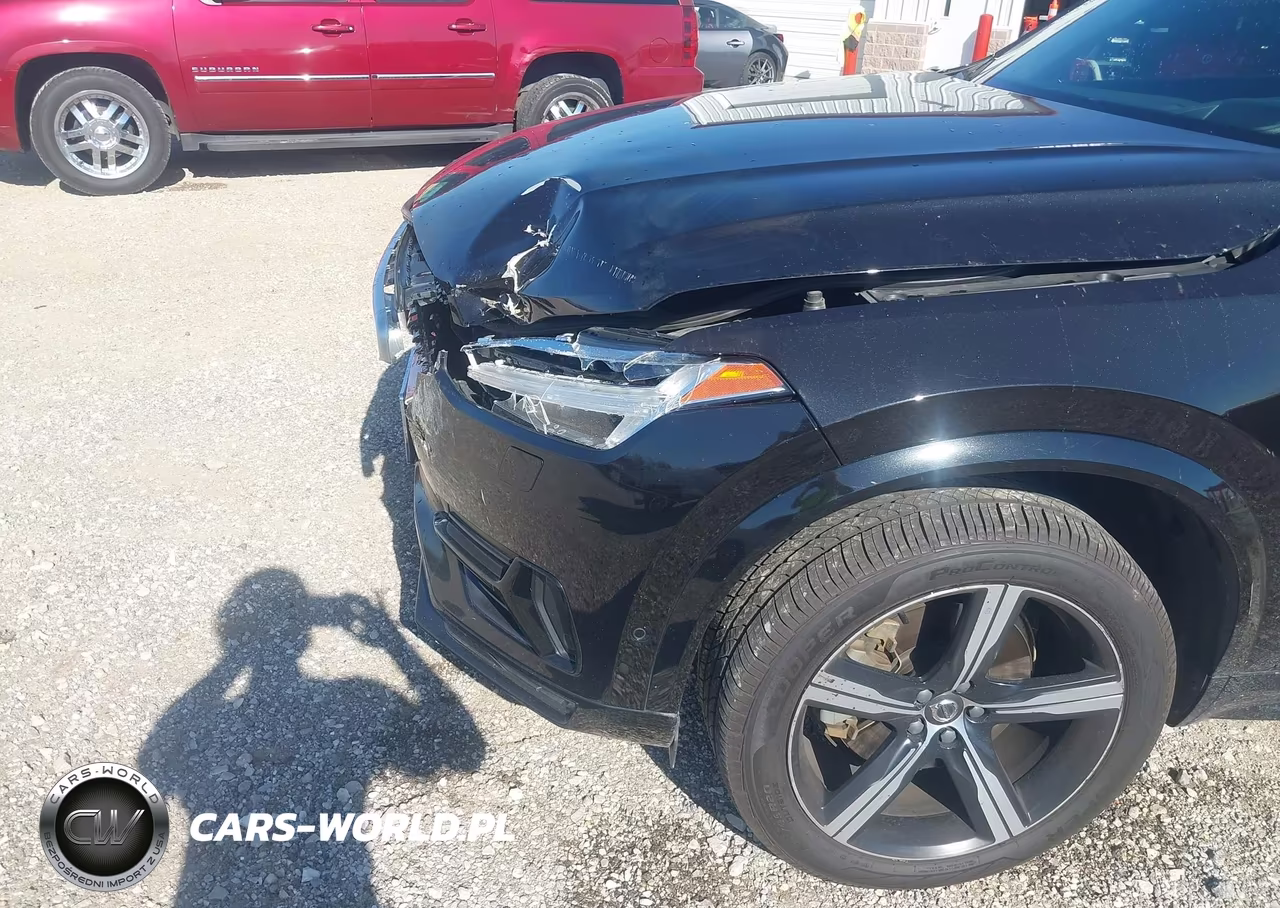 2019 Volvo Xc90 T6 R-Design VIN:YV4A22PM9K1445558 - 17