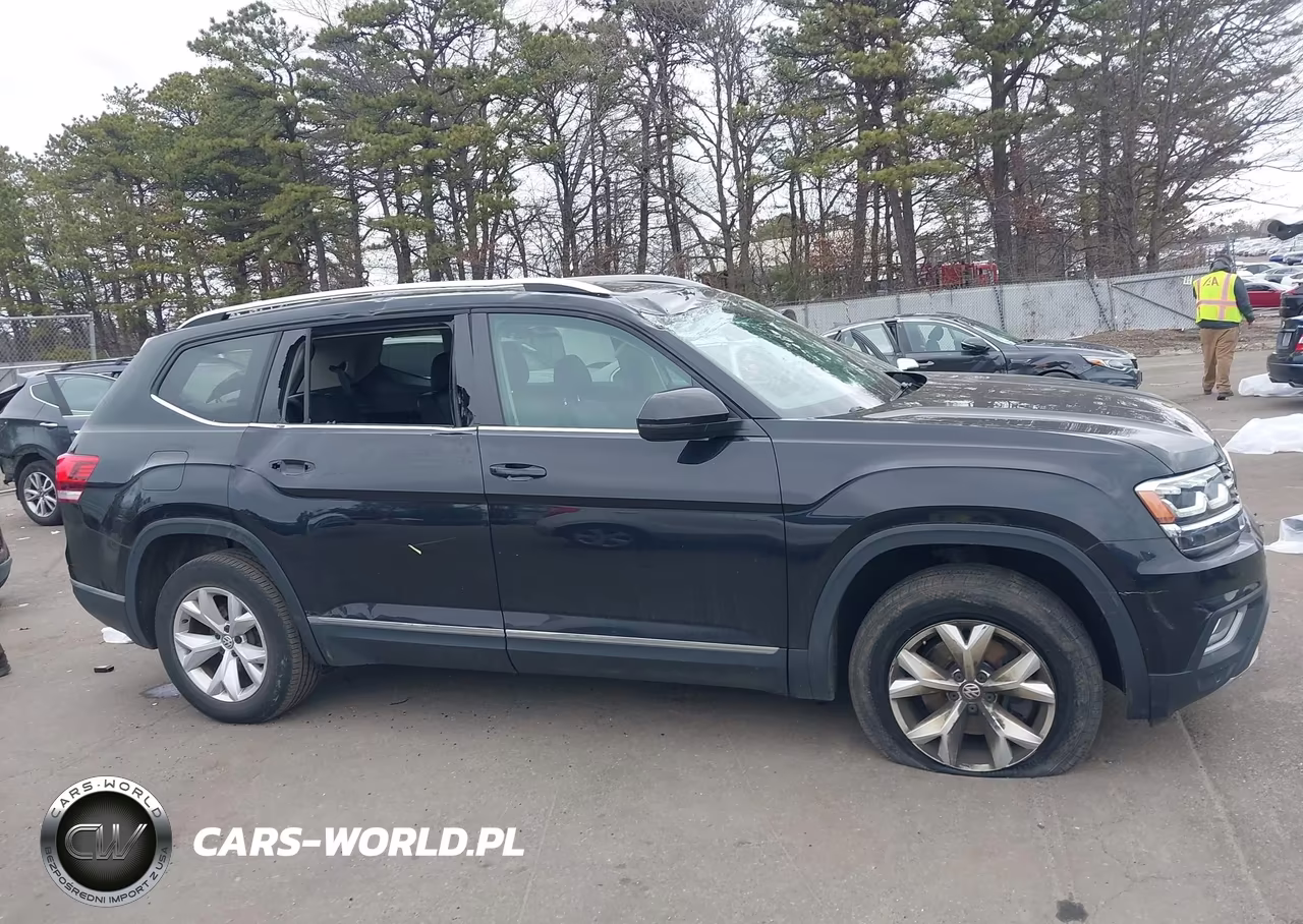 2018 Volkswagen Atlas 3.6L V6 Sel VIN:1V2MR2CA2JC557756 - 13