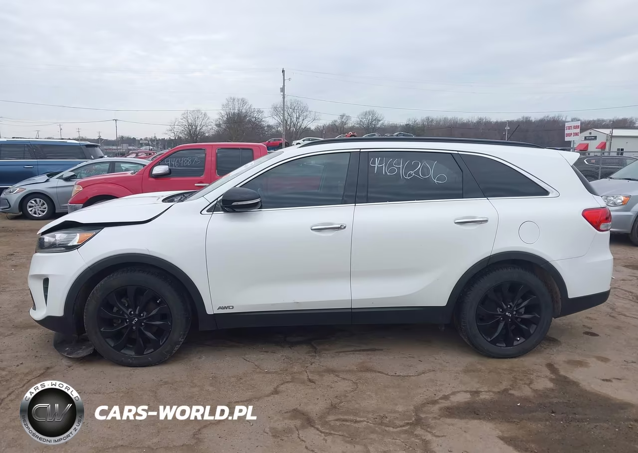 2019 Kia Sorento 3.3L S VIN:5XYPGDA55KG583769 - 15