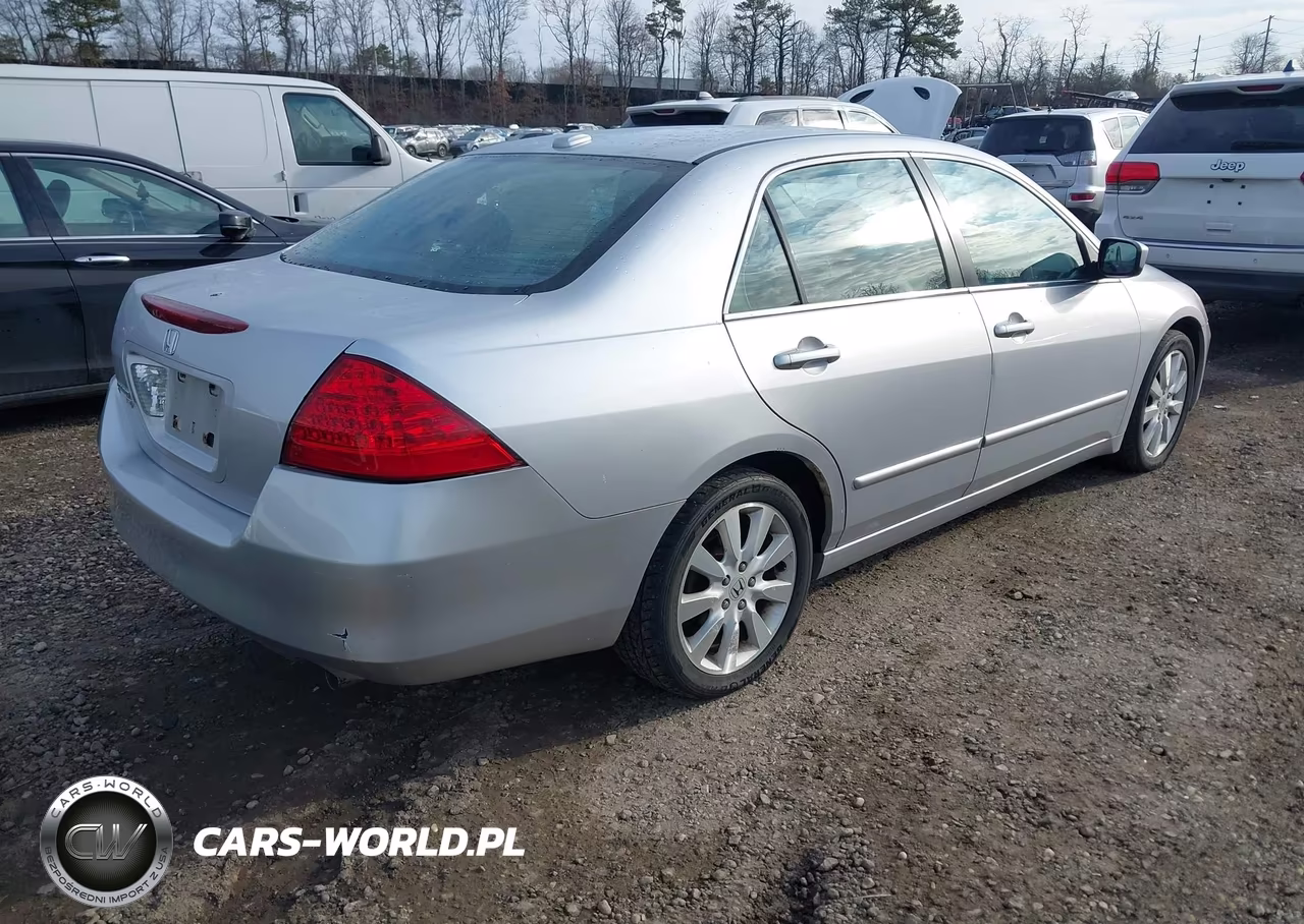 2007 Honda Accord 3.0 Ex VIN:1HGCM66507A022111 - 4