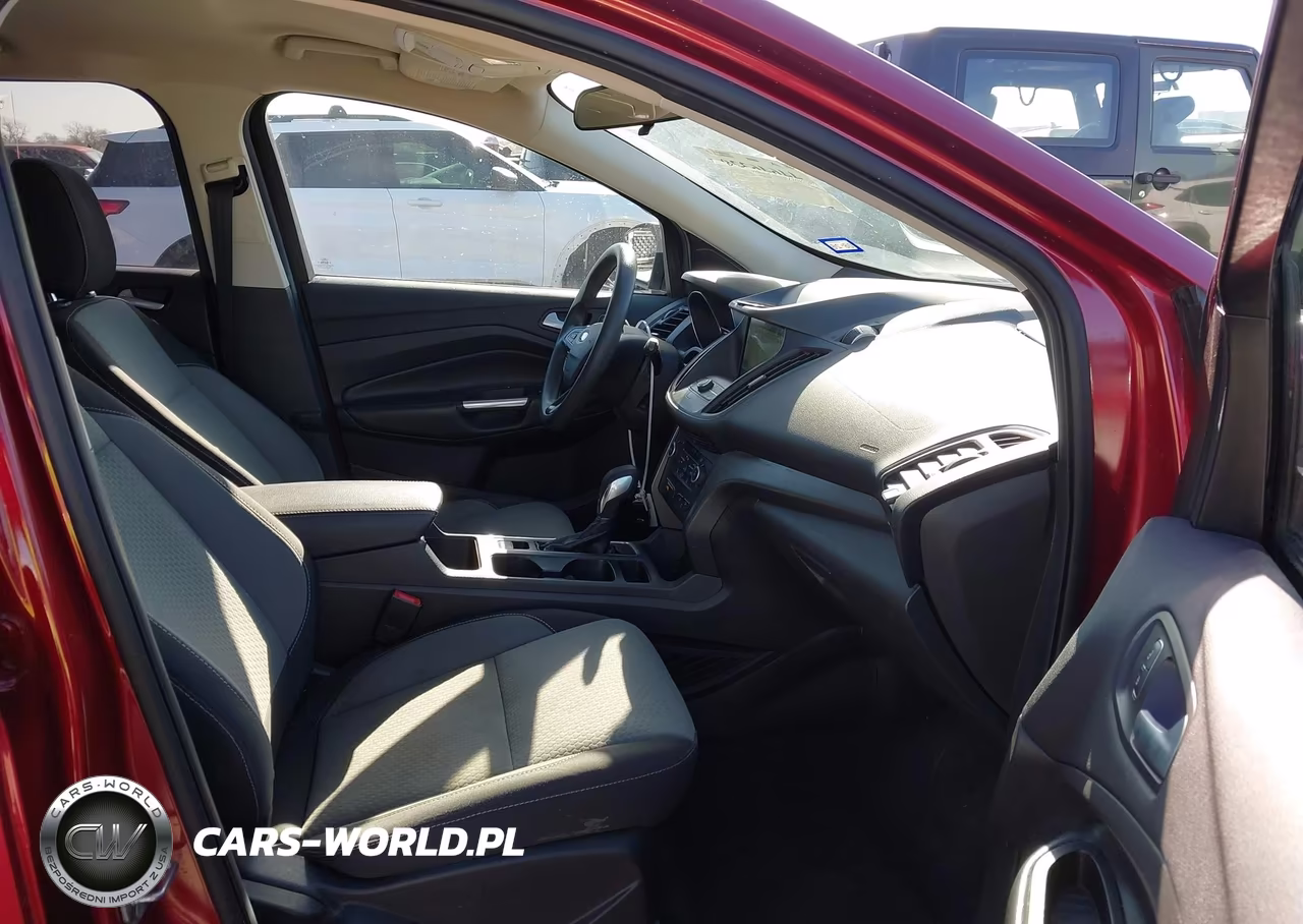 2019 Ford Escape Se VIN:1FMCU0GD1KUB26787 - 5