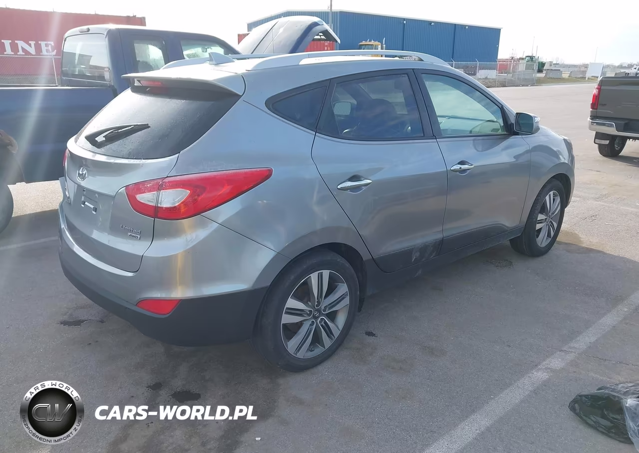 2015 Hyundai Tucson Limited VIN:KM8JUCAGXFU115577 - 4