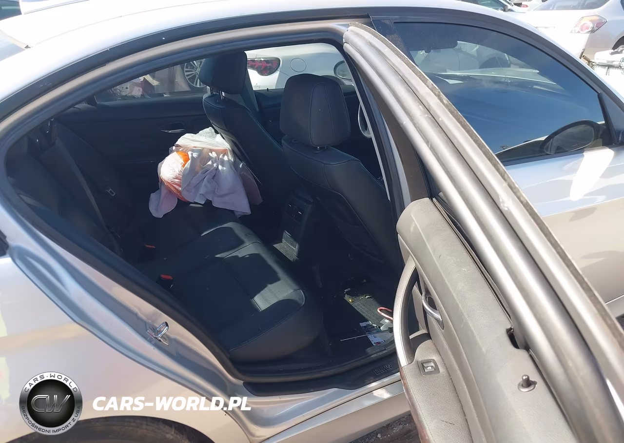 2006 BMW 325I VIN:WBAVB13596PT21609 - 8
