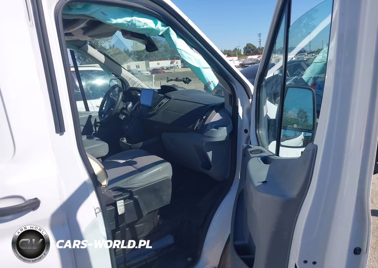 2019 Ford Transit-250 VIN:1FTYR2CM0KKA10053 - 5