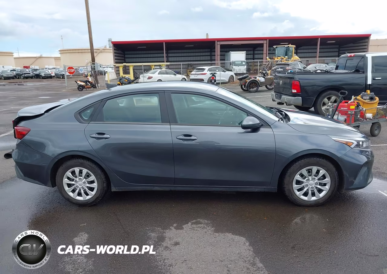 2023 Kia Forte Lx VIN:3KPF24AD7PE676959 - 13