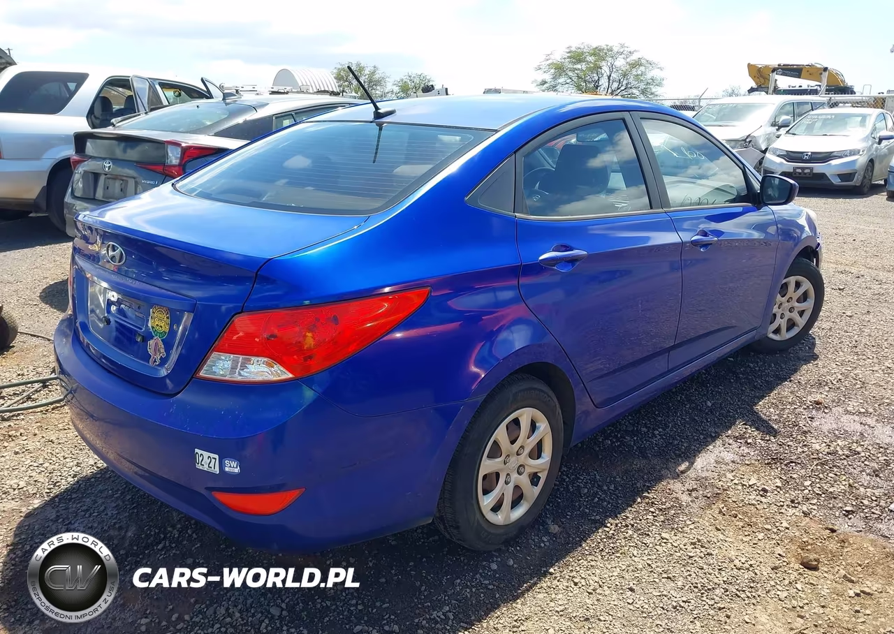 2014 Hyundai Accent Gls VIN:KMHCT4AE3EU740336 - 4