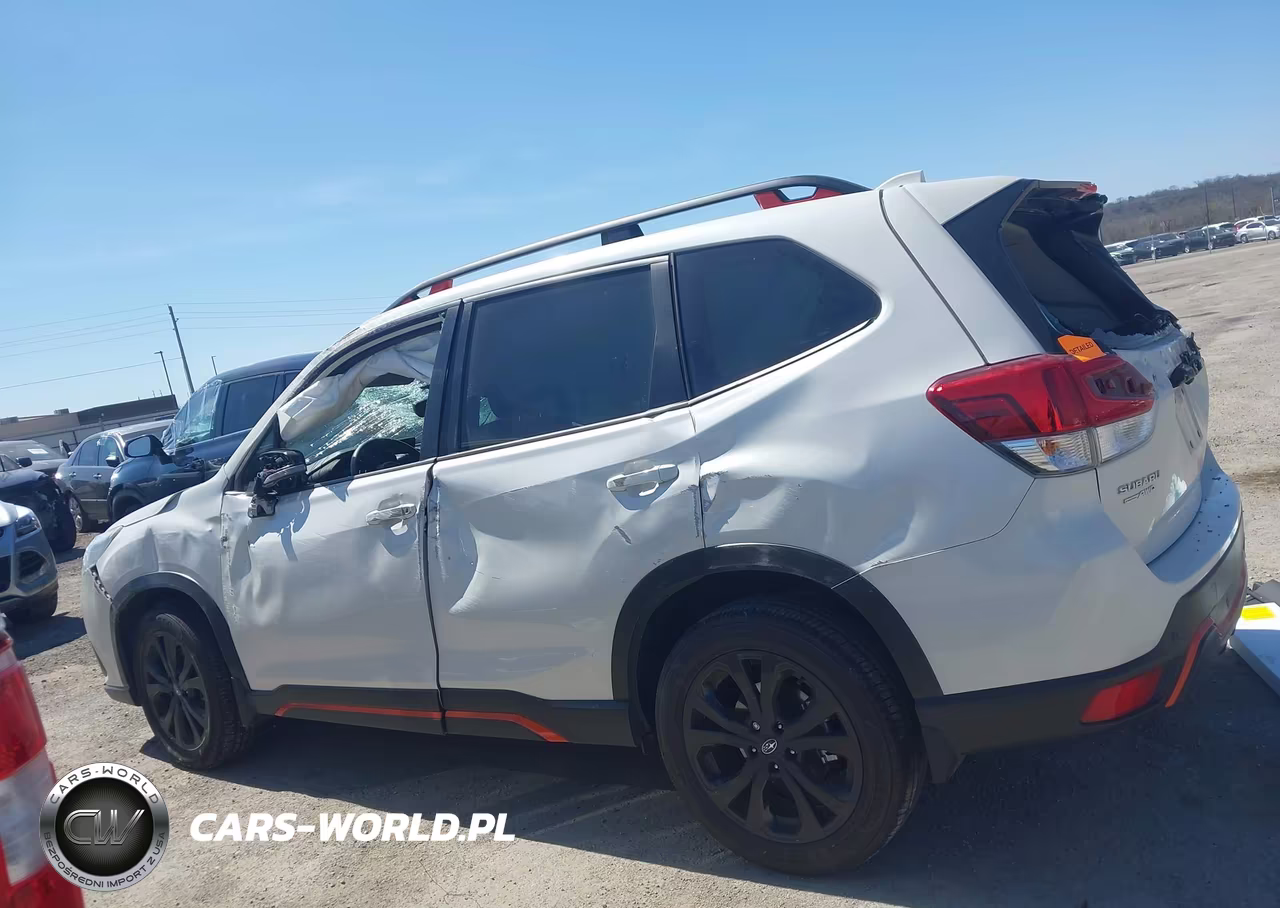 2023 Subaru Forester Sport VIN:JF2SKAJC7PH503443 - 14