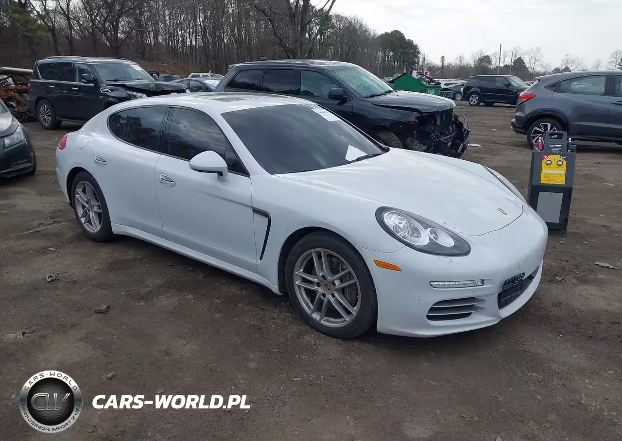 2016 Porsche Panamera 4