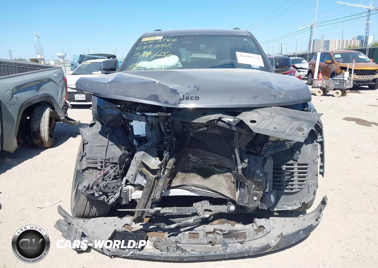 2024 Jeep Grand Cherokee L Limited 4X2 VIN:1C4RJJBG2R8588342 - 13