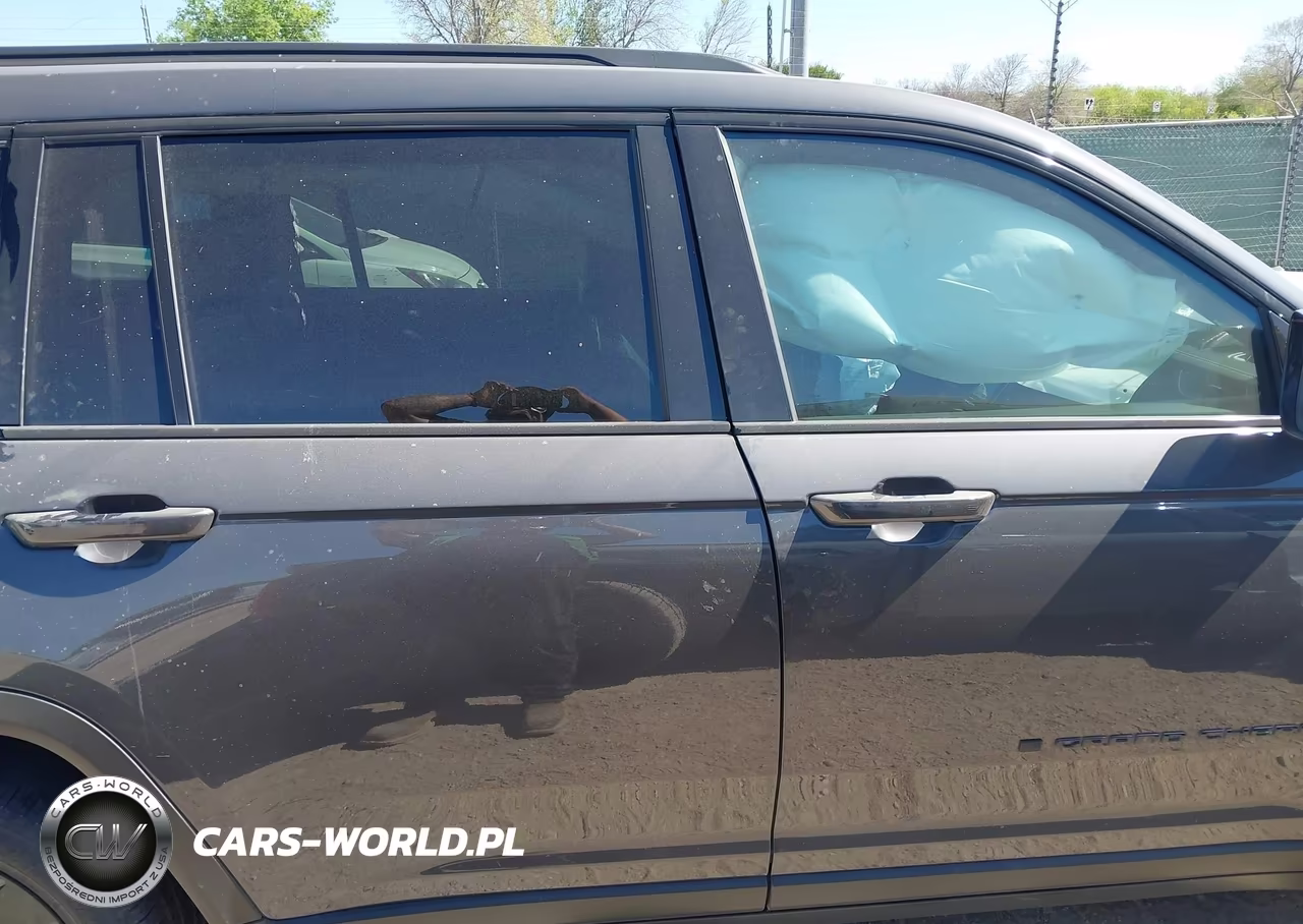 2024 Jeep Grand Cherokee L Limited 4X2 VIN:1C4RJJBG2R8588342 - 14