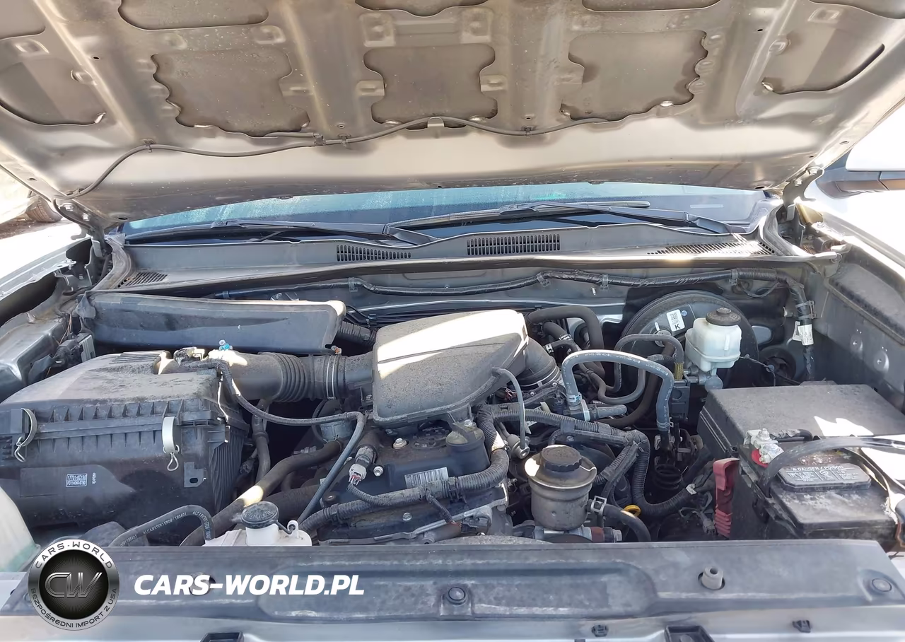 2019 Toyota Tacoma Sr VIN:5TFAX5GN3KX138625 - 10