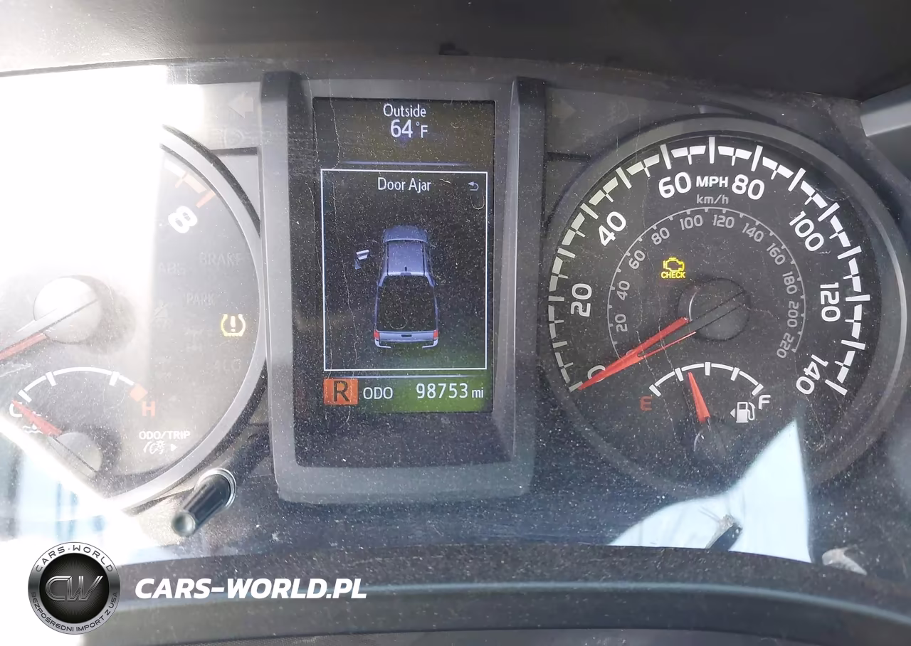 2019 Toyota Tacoma Sr VIN:5TFAX5GN3KX138625 - 7