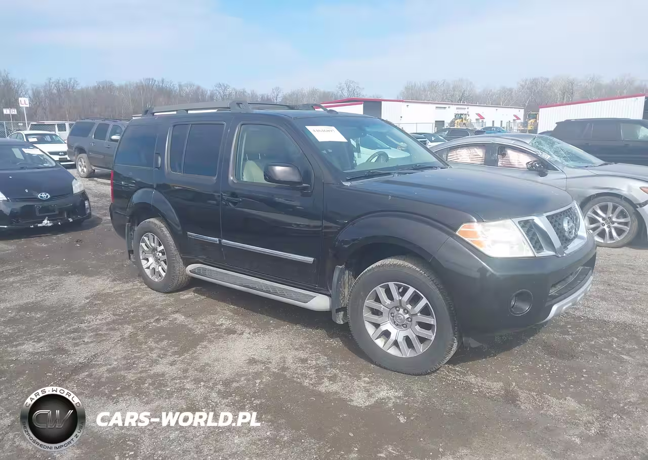 2012 Nissan Pathfinder Le