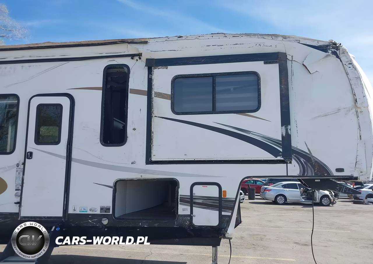 2022 Forest River Other VIN:5ZT3SR2B8N6109075 - 6