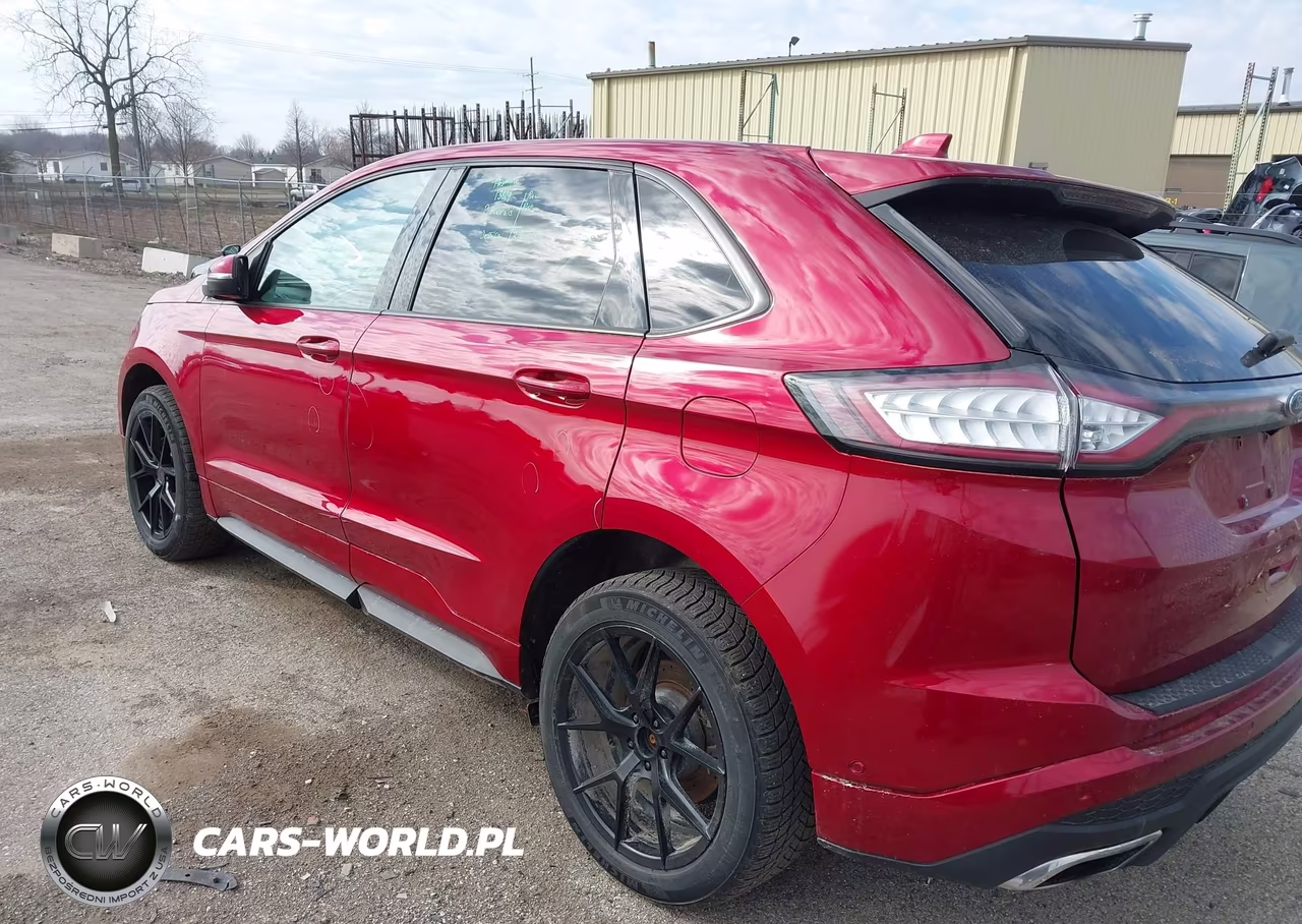 2015 Ford Edge Sport VIN:2FMTK4AP2FBB60667 - 14