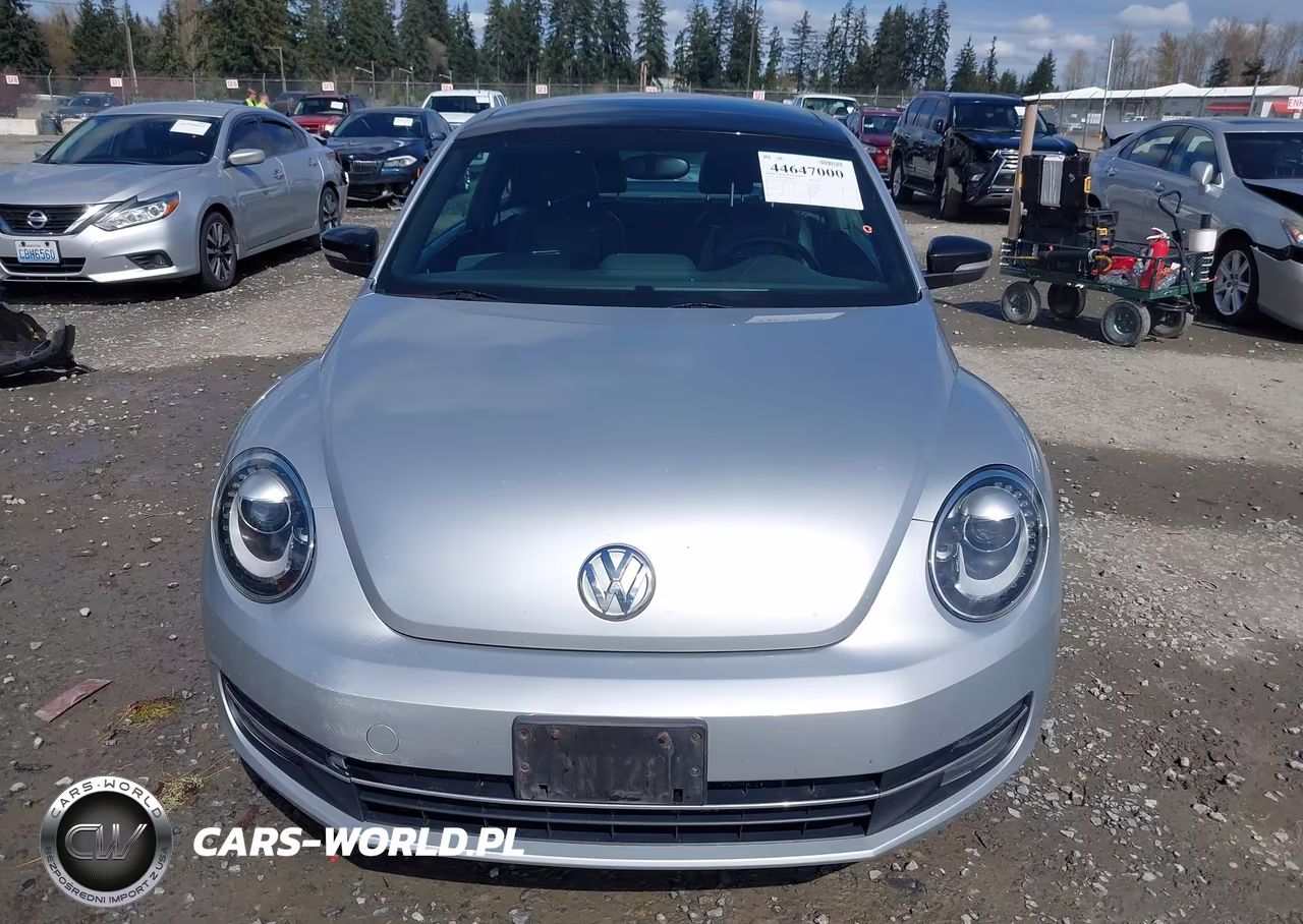 2013 Volkswagen Beetle 2.0T Turbo VIN:3VWVA7ATXDM611884 - 12