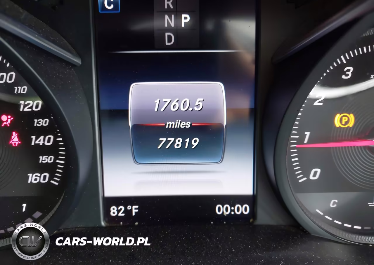 2018 Mercedes-Benz C 300 VIN:55SWF4JB0JU266734 - 15
