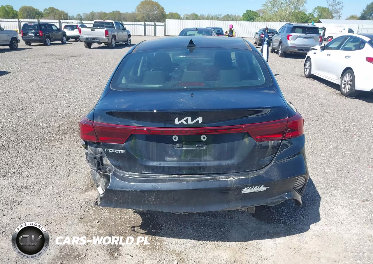 2024 Kia Forte Lxs VIN:3KPF24ADXRE797083 - 17