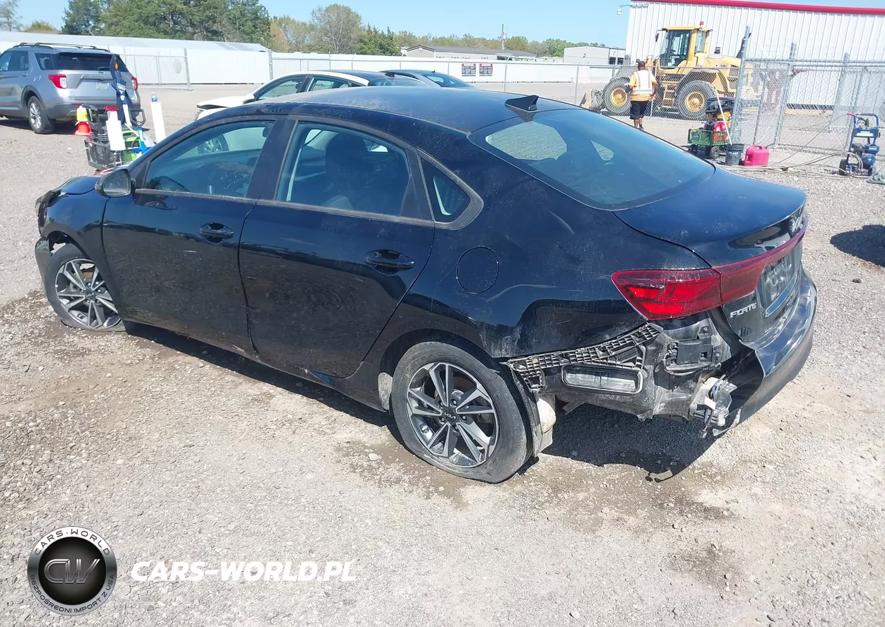 2024 Kia Forte Lxs VIN:3KPF24ADXRE797083 - 3