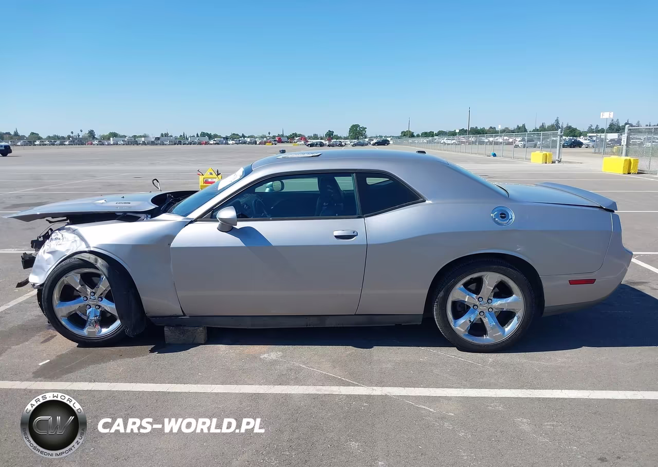2013 Dodge Challenger R-T Plus VIN:2C3CDYBT8DH686026 - 15