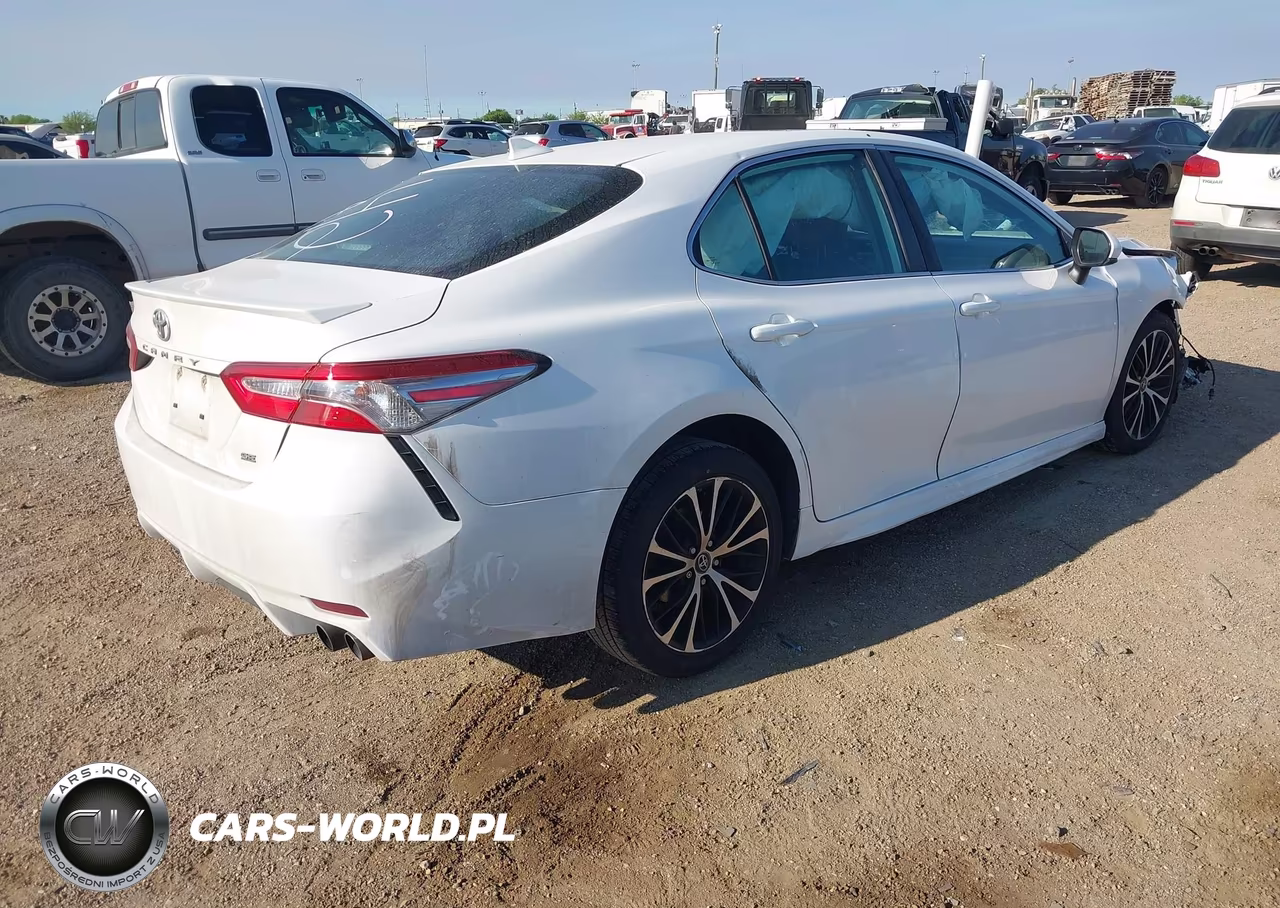 2019 Toyota Camry Se VIN:4T1B11HKXKU238785 - 4