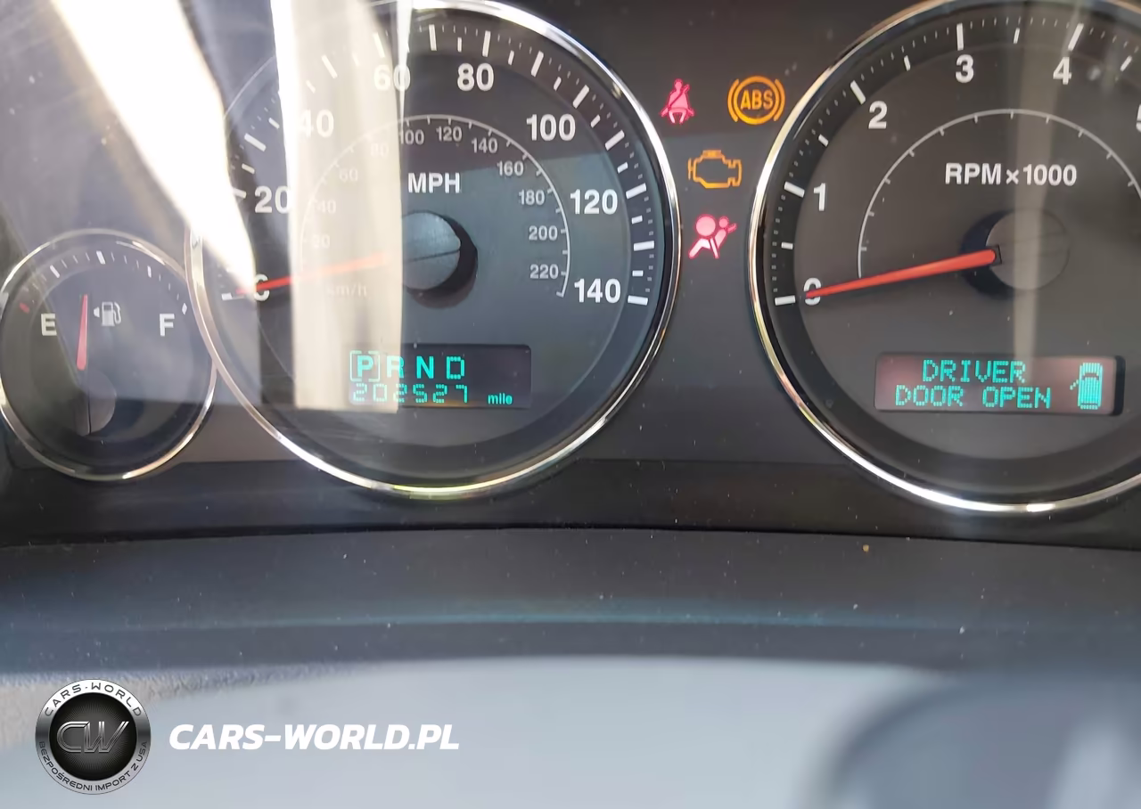 2005 Jeep Grand Cherokee Limited VIN:1J8HR58225C609651 - 7