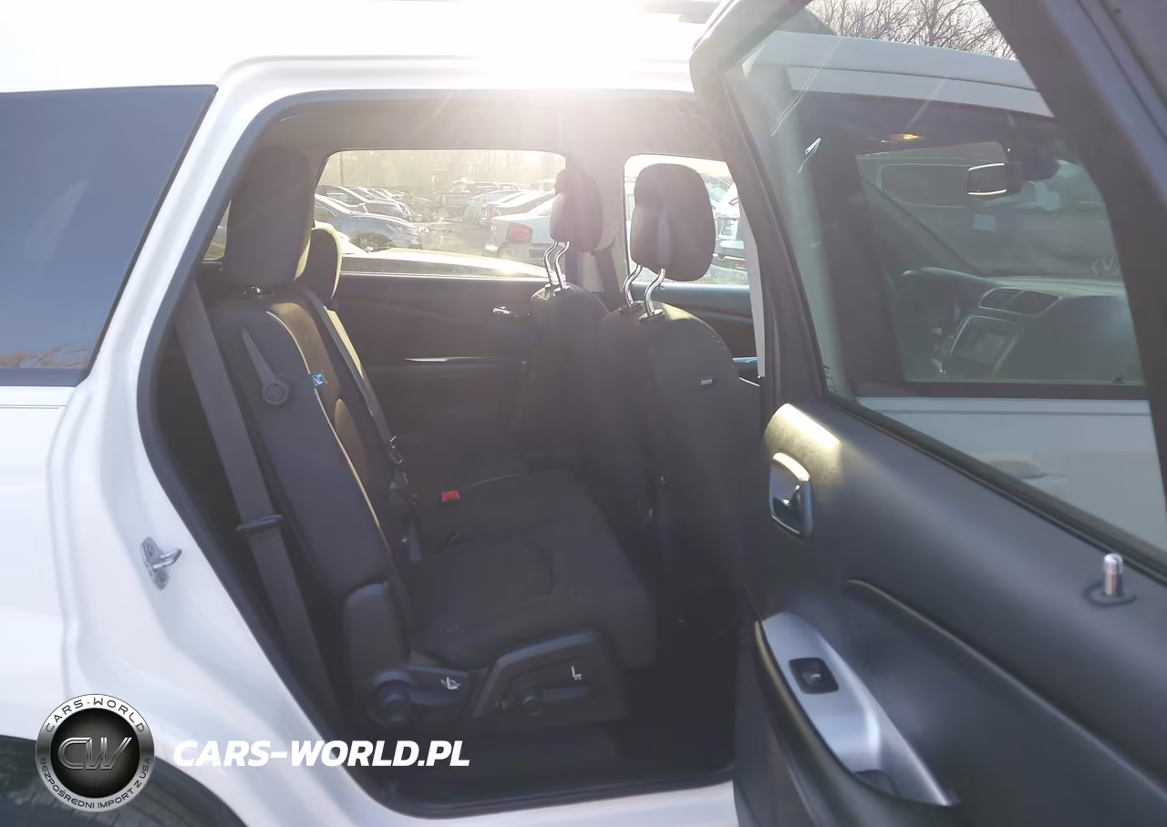 2018 Dodge Journey Se VIN:3C4PDCABXJT506153 - 8