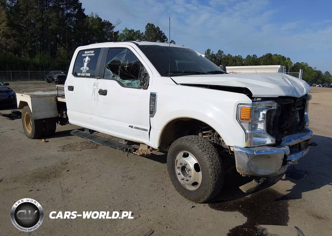 2022 Ford F-350 Chassis Xl