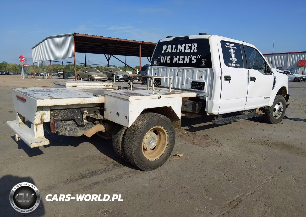 2022 Ford F-350 Chassis Xl VIN:1FD8W3HT3NEC56513 - 4