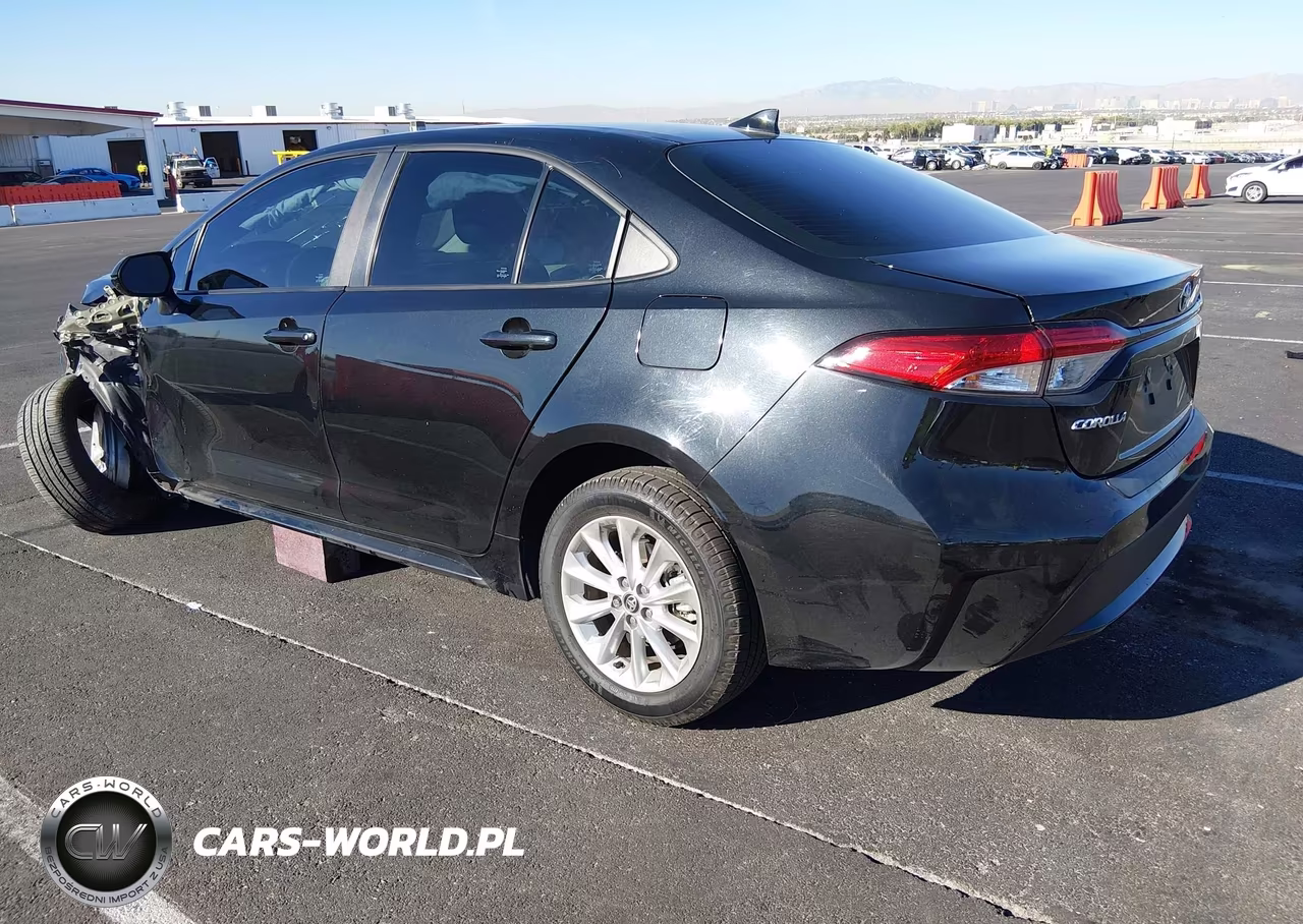 2022 Toyota Corolla Le VIN:5YFVPMAE5NP299615 - 3